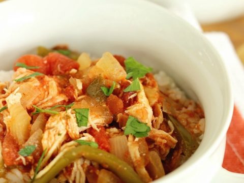 https://www.diaryofarecipecollector.com/wp-content/uploads/2016/09/slow-cooker-chicken-cacciatore-1-drc-480x360.jpg